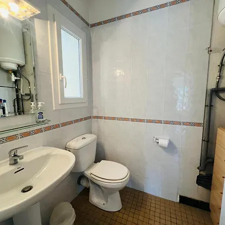 T2 A 2 Pas De La Plage, - Fr-1-309-396